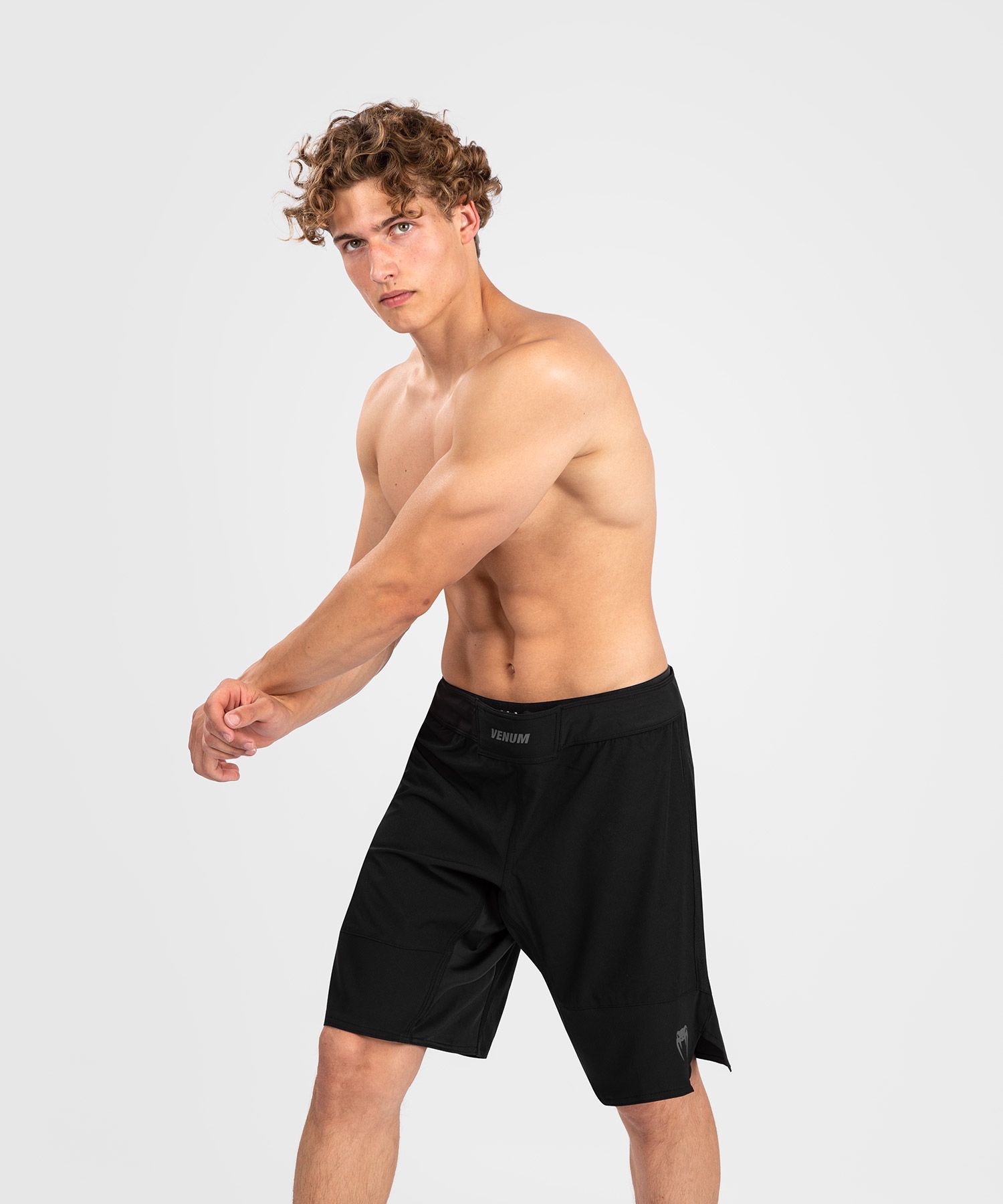 VENUM G-FIT AIR Fightshort, Fekete