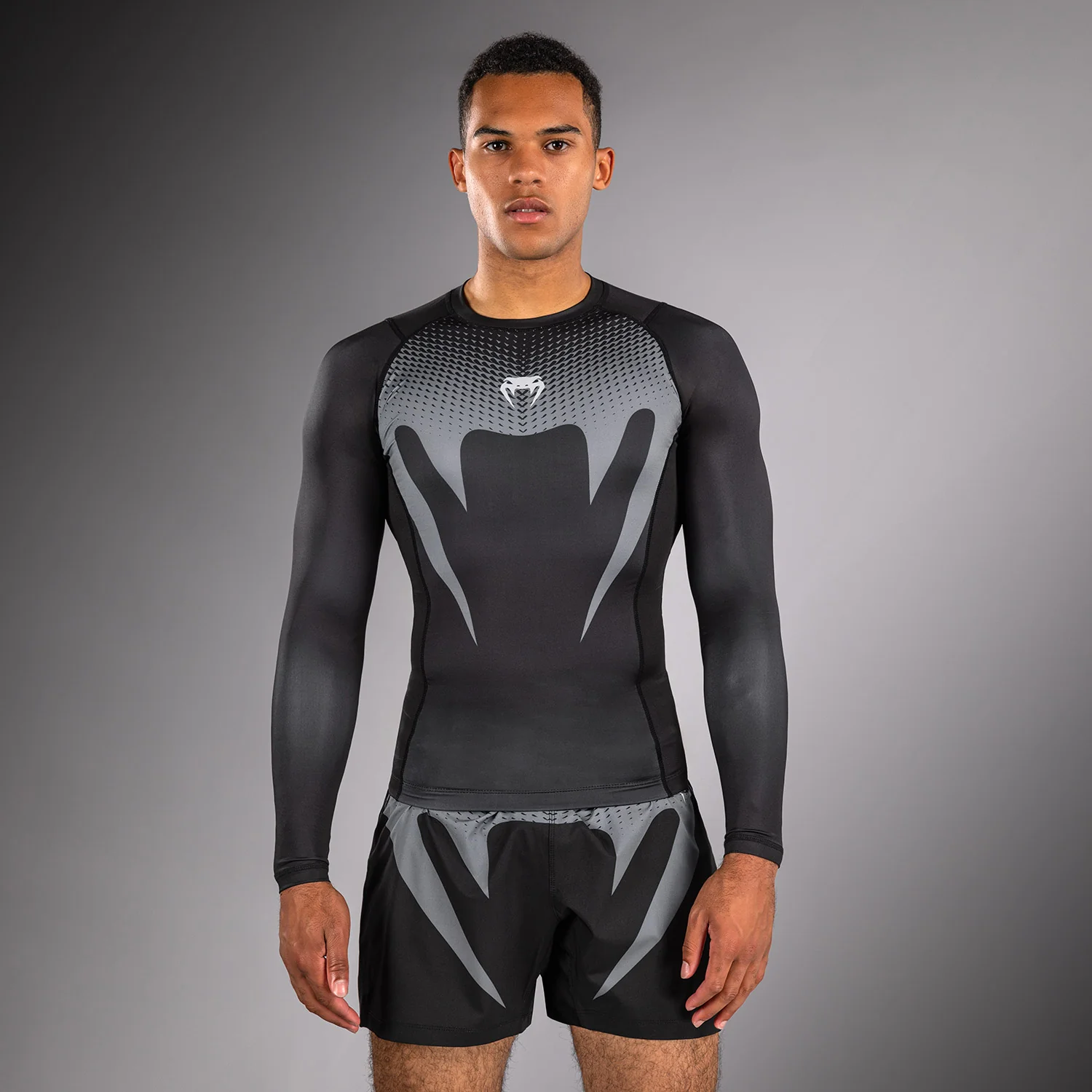 VENUM NO GI Rashguard, Hosszú ujjú, Fekete