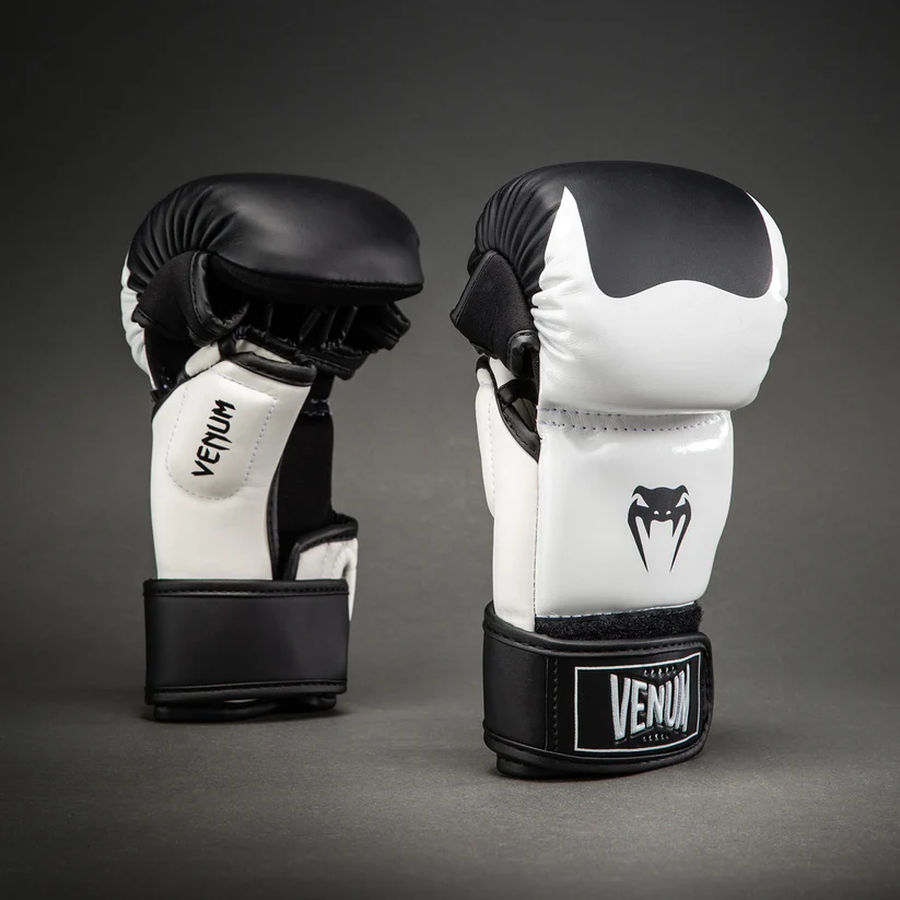 VENUM ATTACK 2.0 Sparring kesztyű, Fehér/Fekete