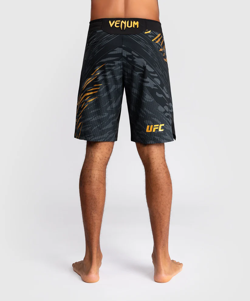 UFC FUSION By Venum AUTHENTIC FIGHT NIGHT Fightshort, Long Fit, Champion